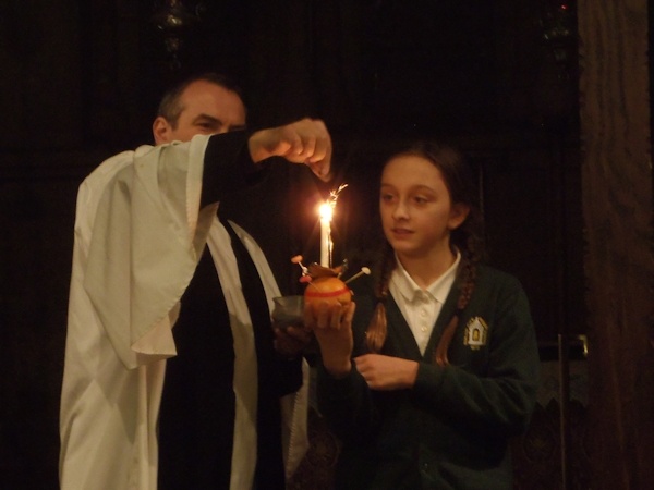 Christingle Service 2014 - 2